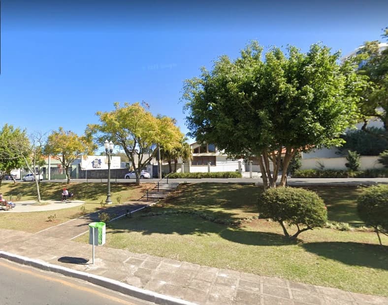 Praça Dr. Olavo Alberto de Carvalho